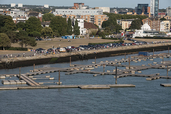 Leaving Southampton, people waved goodtye