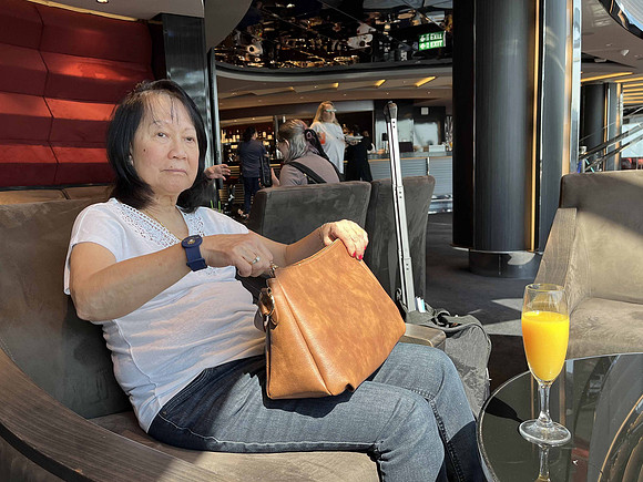 At the yacht club lounge waiting for our room getting ready