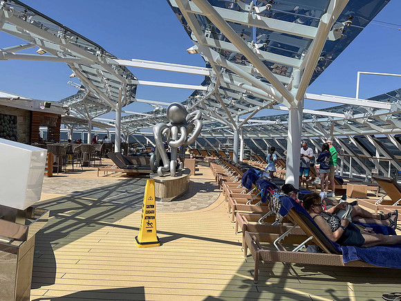 Yacht club sun deck, no crowd