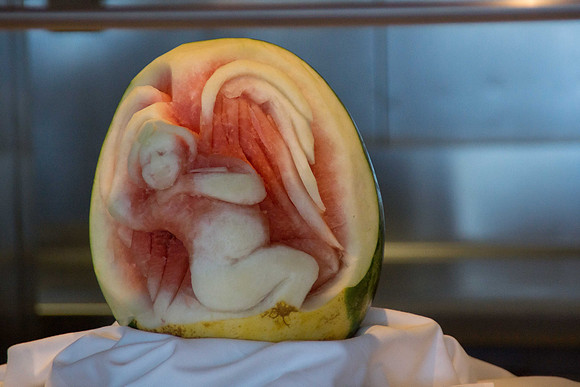 Melon carving