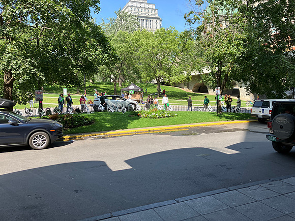 Hotel works strike. Picket line in front of hotel
